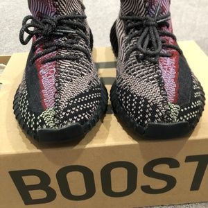 Adidas Yeezy Boost 350 V2  Black  / multi color